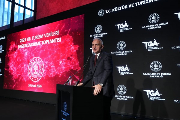 Turizm'de 2025 Yılında Rekor Gelir! 64 Milyonu Aşkın Ziyaretçi Geldi